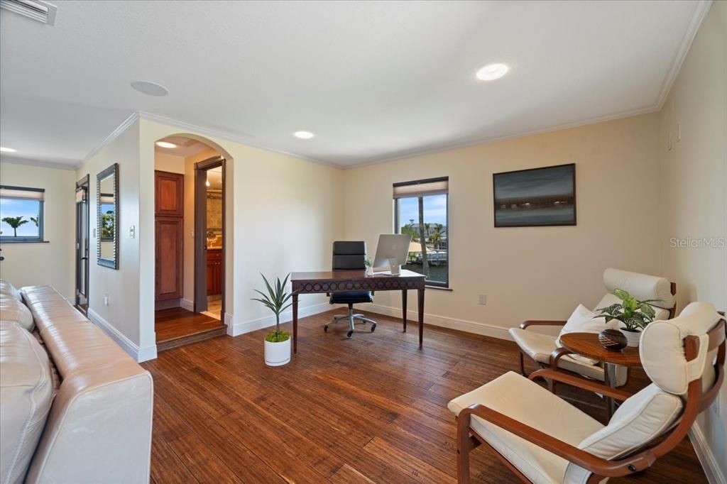 Home Office, Interior, Recessed Lighting, Wood Texture Flooring