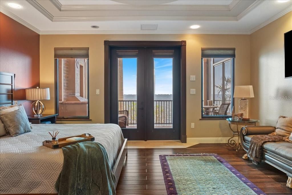 Bedroom, Interior, Recessed Lighting, Water, Wood Texture Flooring