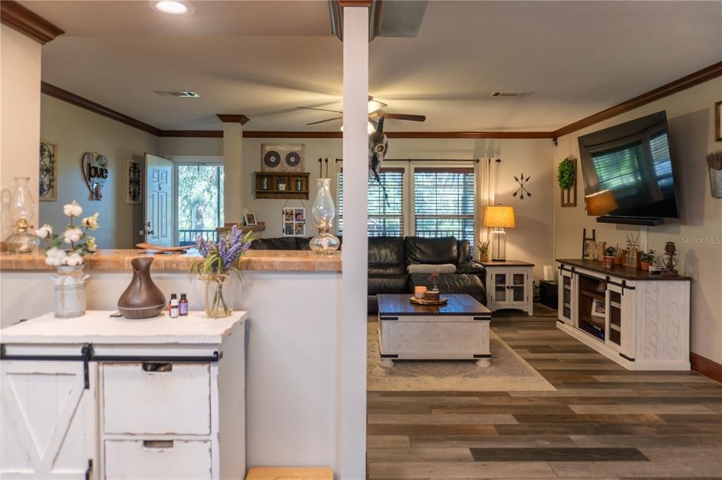Interior, Living room, Recessed Lighting, Wood Texture Flooring