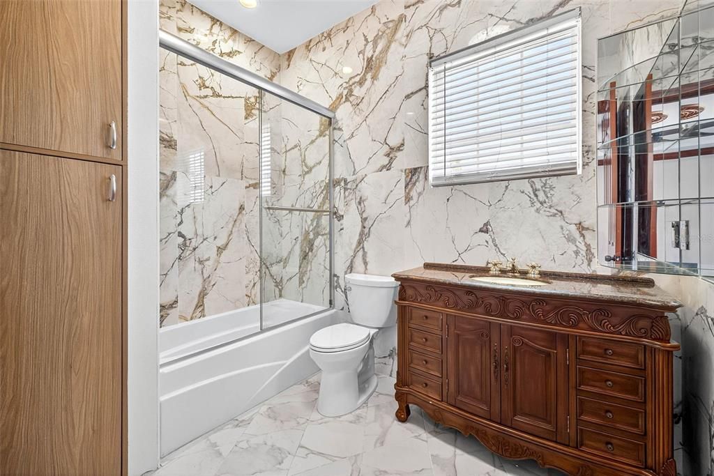 Bathroom, Interior, Marble, Marble Walls, Recessed Lighting