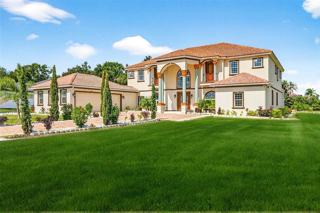 Backyard, Exterior, Facade, Mediterranean