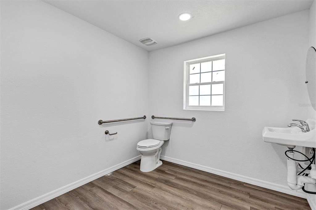 Bathroom, Interior, Recessed Lighting, Wood Texture Flooring