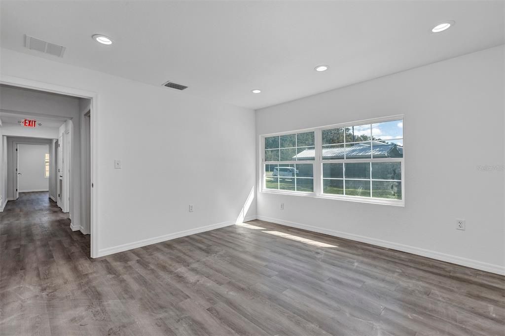 Empty room, Interior, Recessed Lighting, Wood Texture Flooring