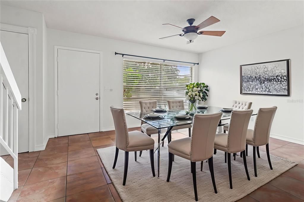 Dining room, Interior