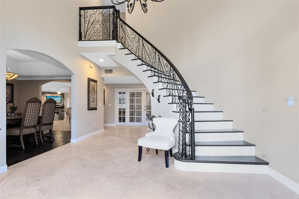 Chandelier, Dining room, Interior, Recessed Lighting