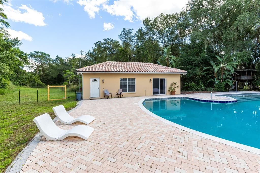 Backyard, Exterior, Pool