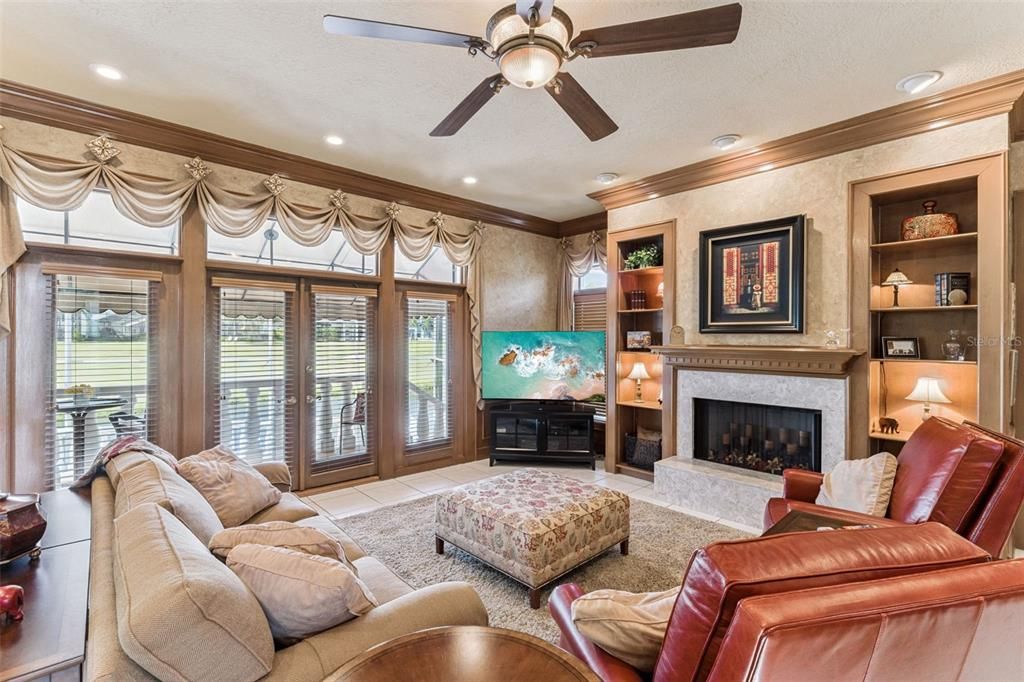 Fireplace, Interior, Living room, Recessed Lighting