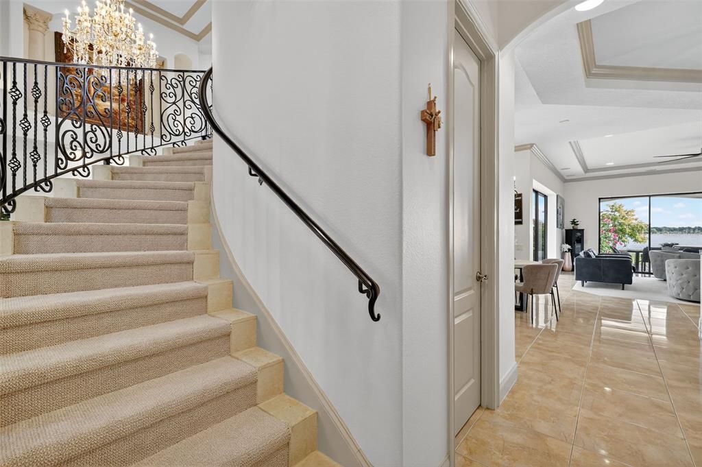Chandelier, Interior, Recessed Lighting