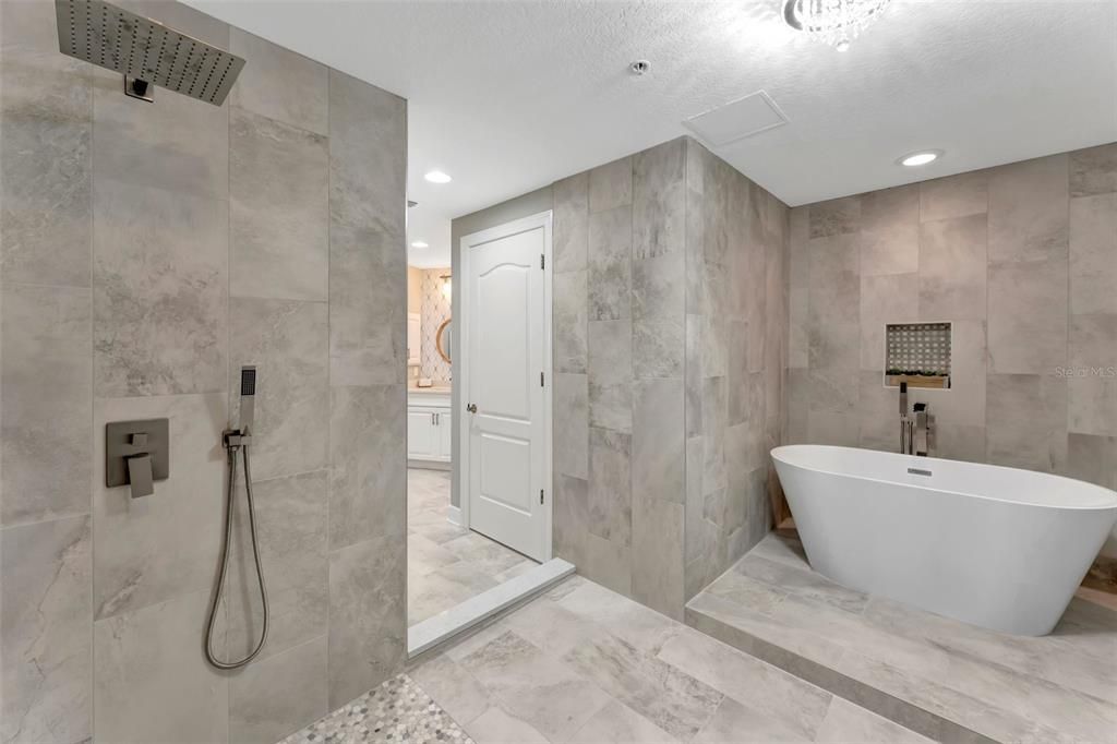 Bathroom, Free Standing Baths, Interior, Marble Walls, Recessed Lighting