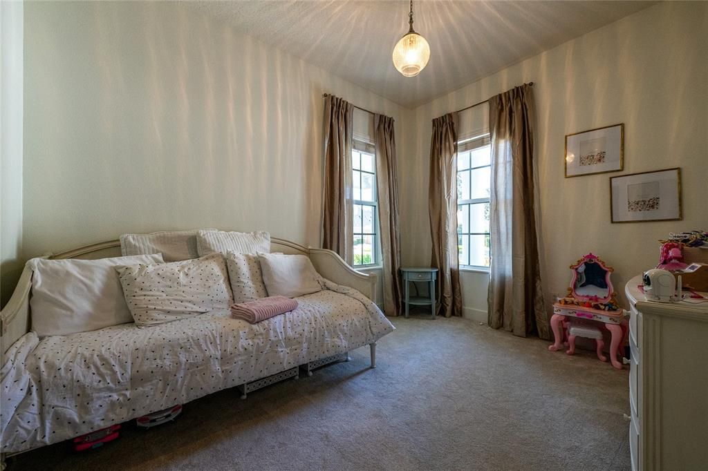 Bedroom, Interior, Pendant Lights