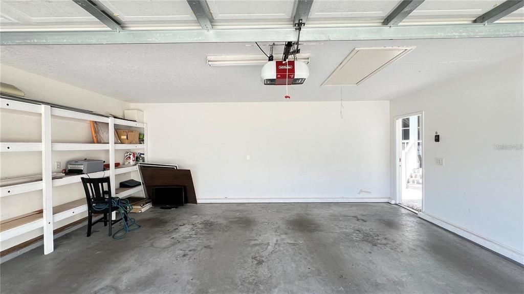 Garage, Interior