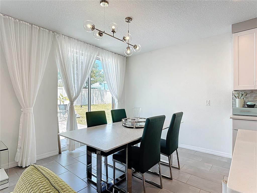 Dining room, Interior, Pendant Lights
