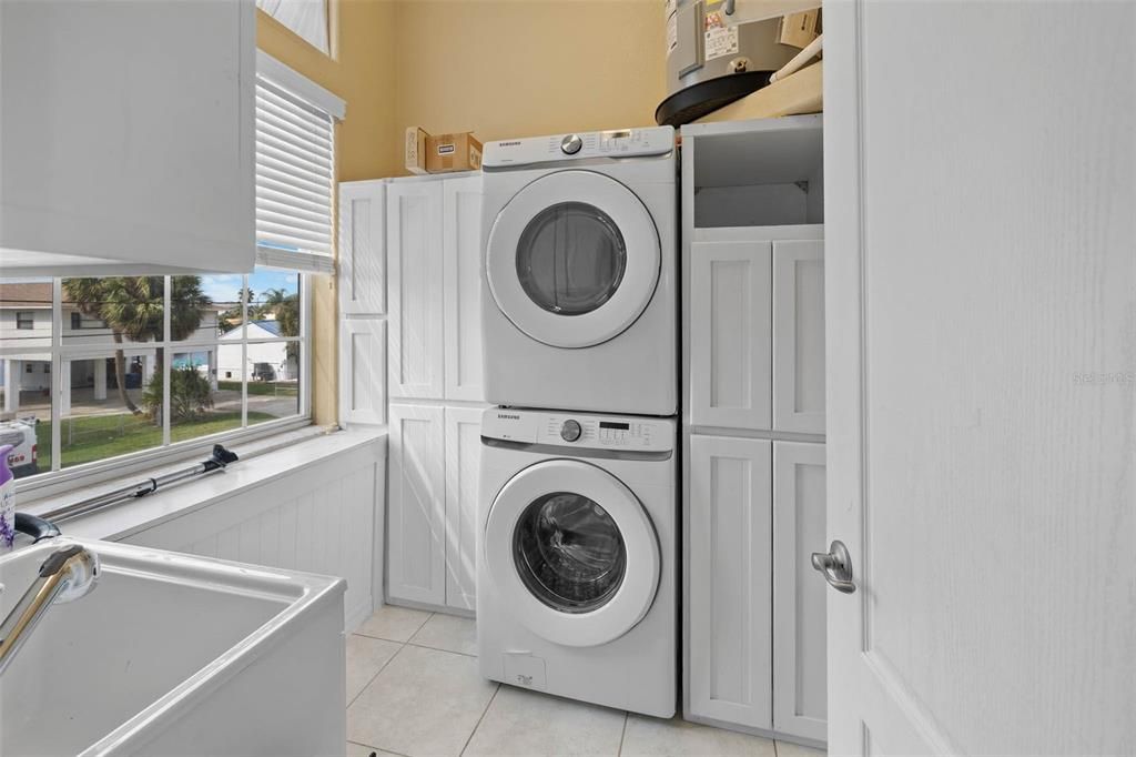 Interior, Utility Closets, Washer