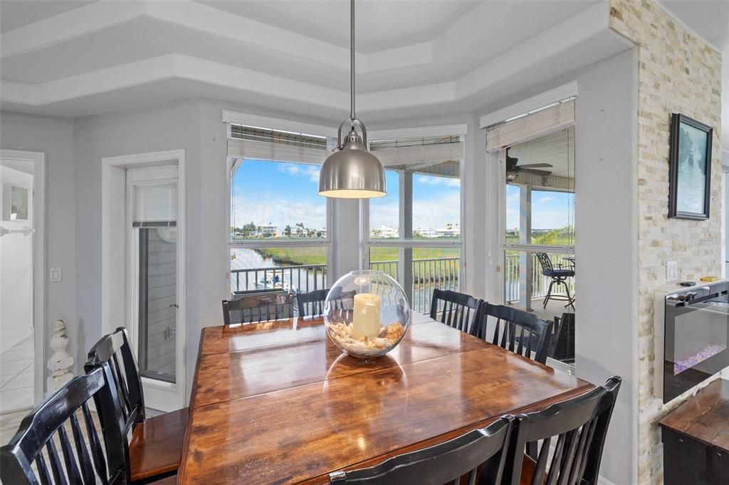 Dining room, Interior, Pendant Lights, Water