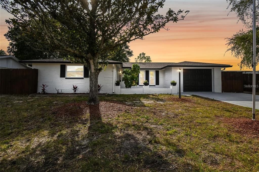 Attached, Backyard, Exterior, Facade, Ranch