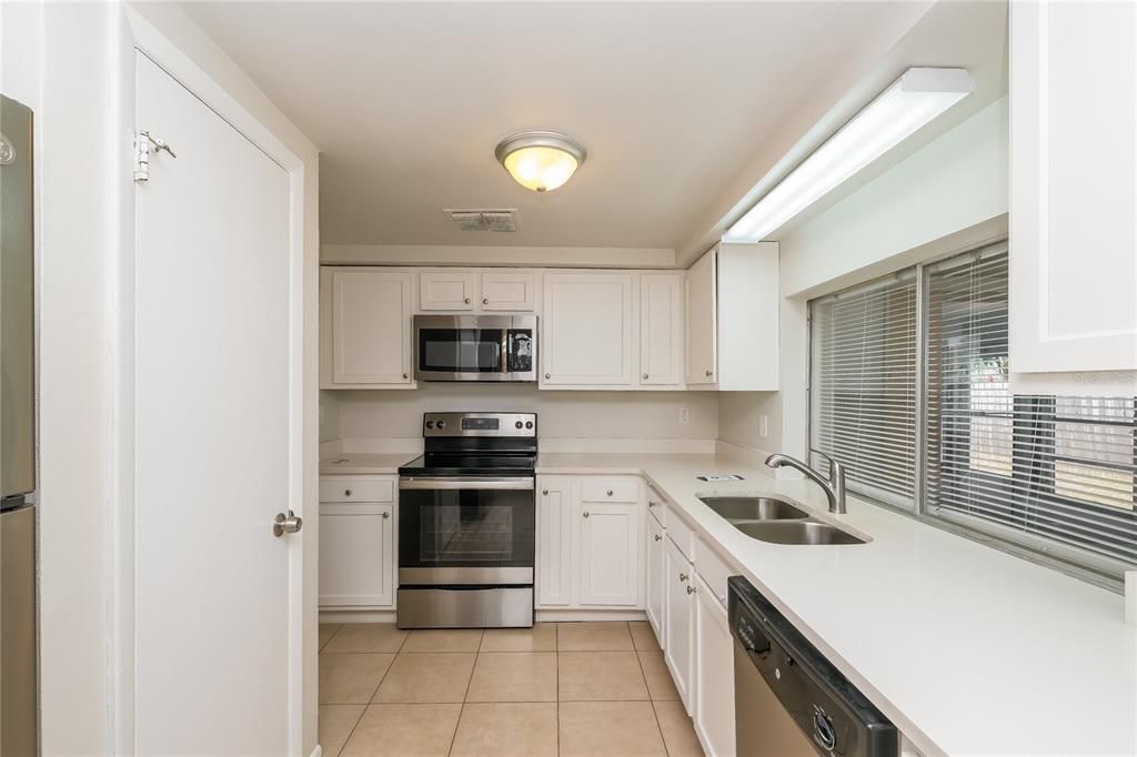 Interior, Kitchen, Stainless Steel Appliances