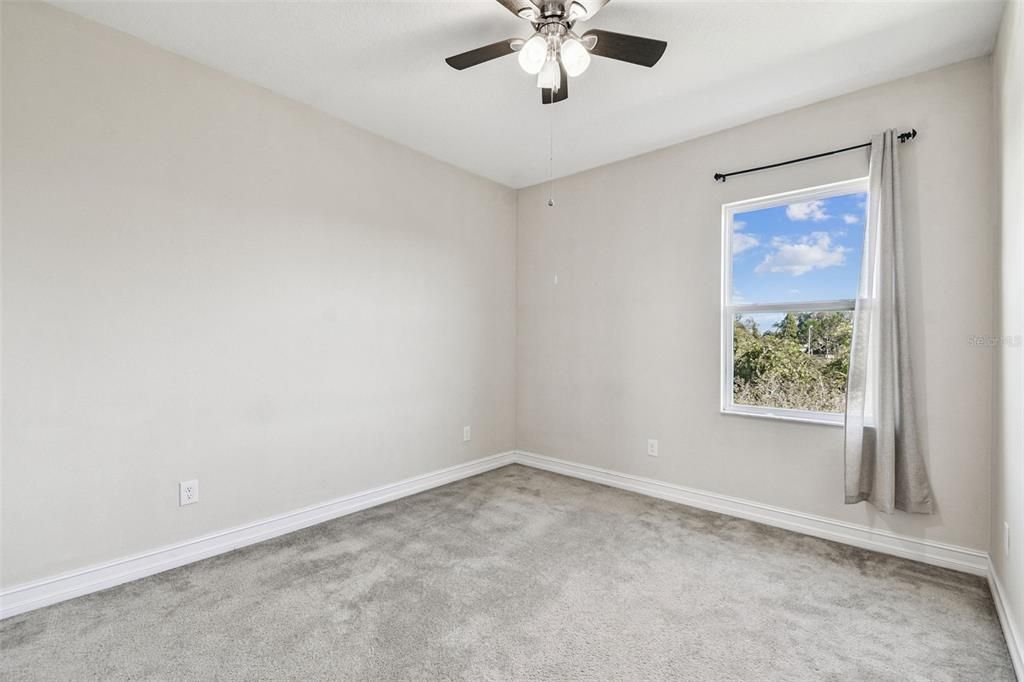 Empty room, Interior, Water