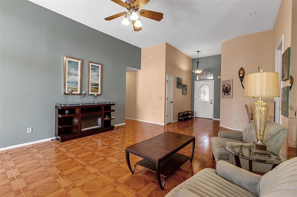 Interior, Pendant Lights, Wood Texture Flooring