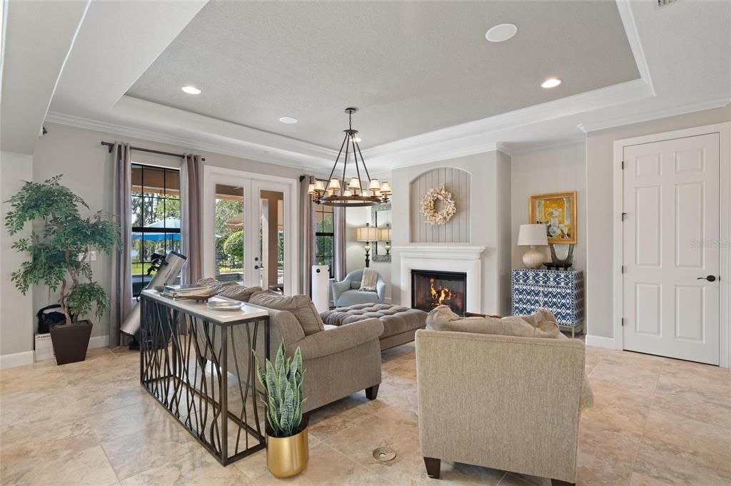 Chandelier, Fireplace, Interior, Living room, Pendant Lights, Recessed Lighting