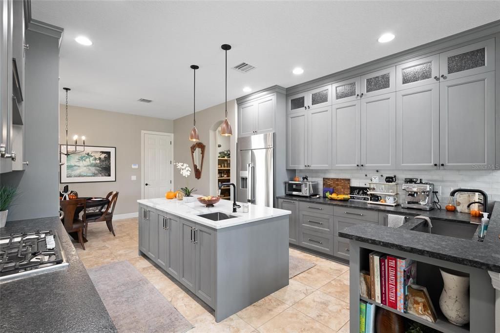 Dining room, Interior, Kitchen, Pendant Lights, Recessed Lighting