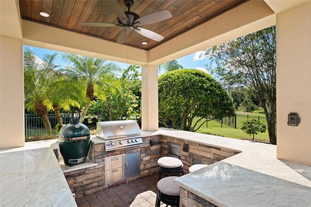 Exterior, Outdoor Kitchen