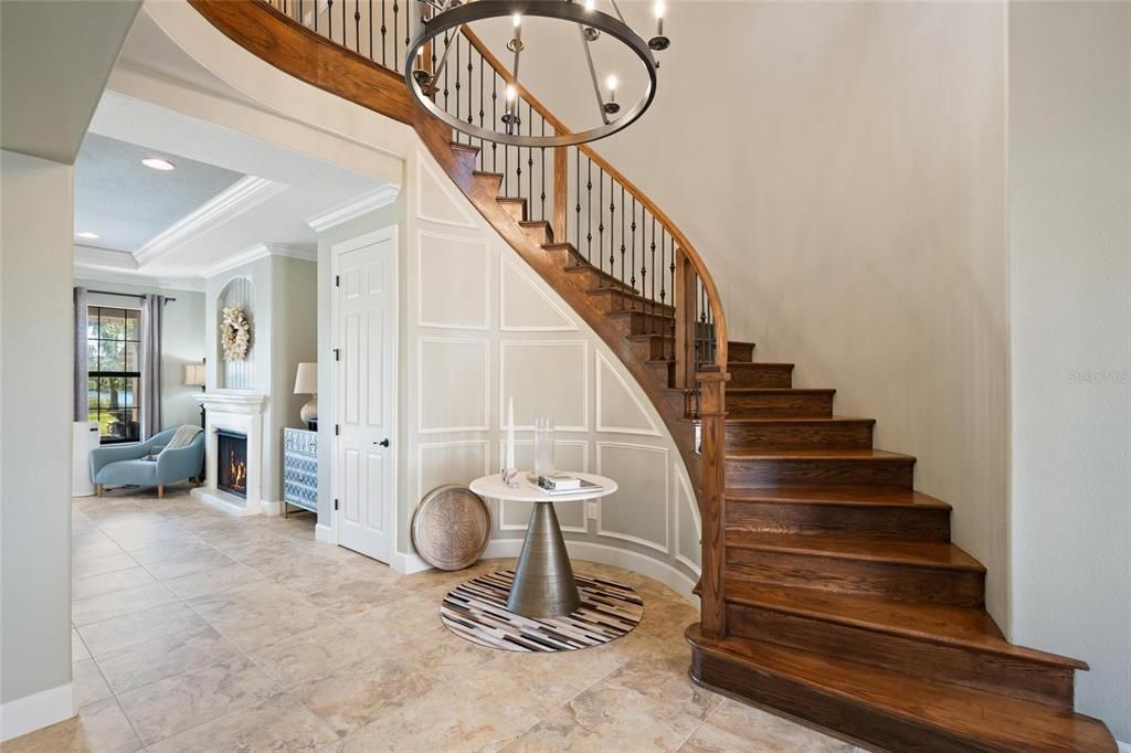 Chandelier, Fireplace, Interior, Recessed Lighting