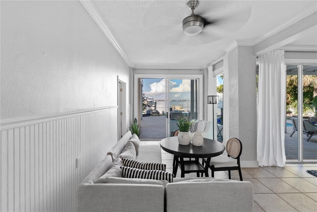 Interior, Living room, Water