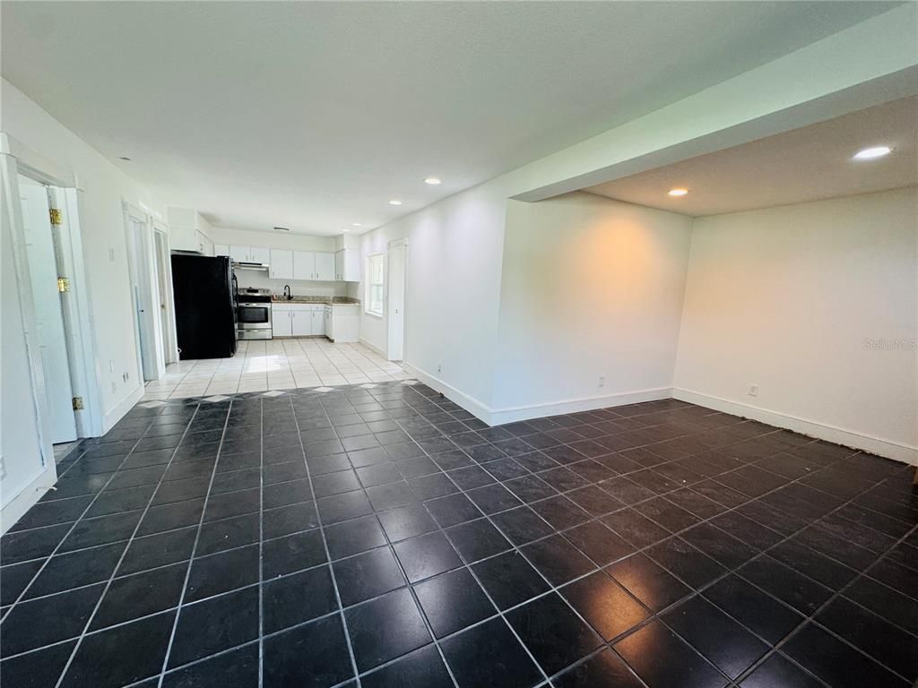 Empty room, Interior, Kitchen, Recessed Lighting