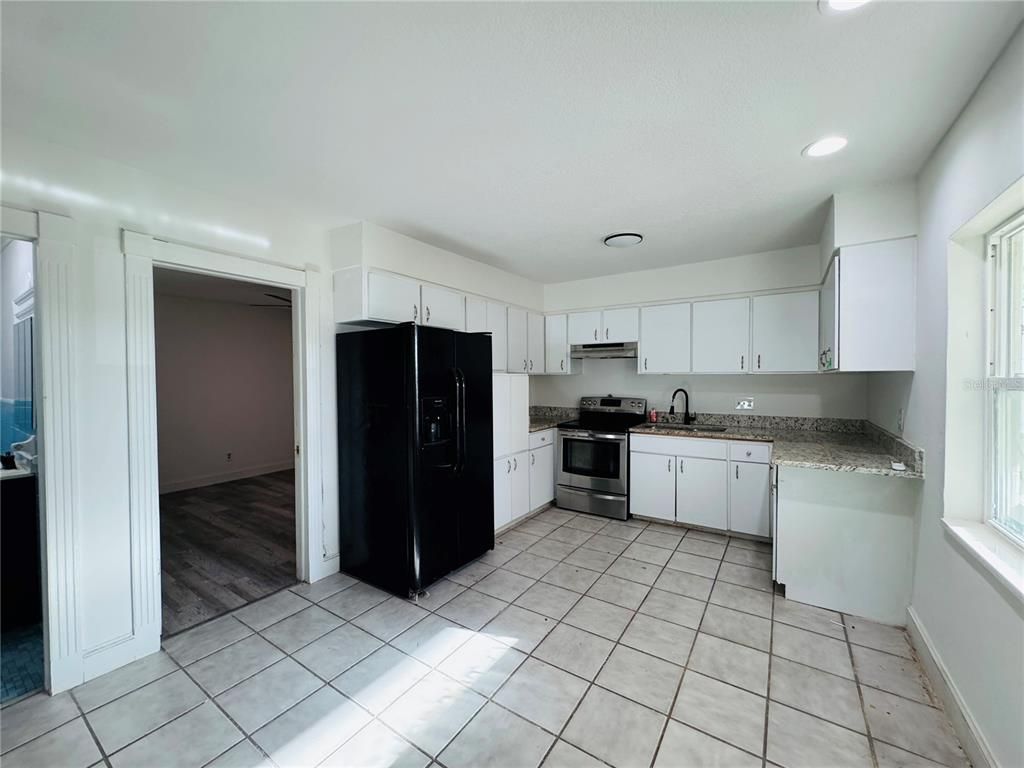 Interior, Kitchen, Recessed Lighting