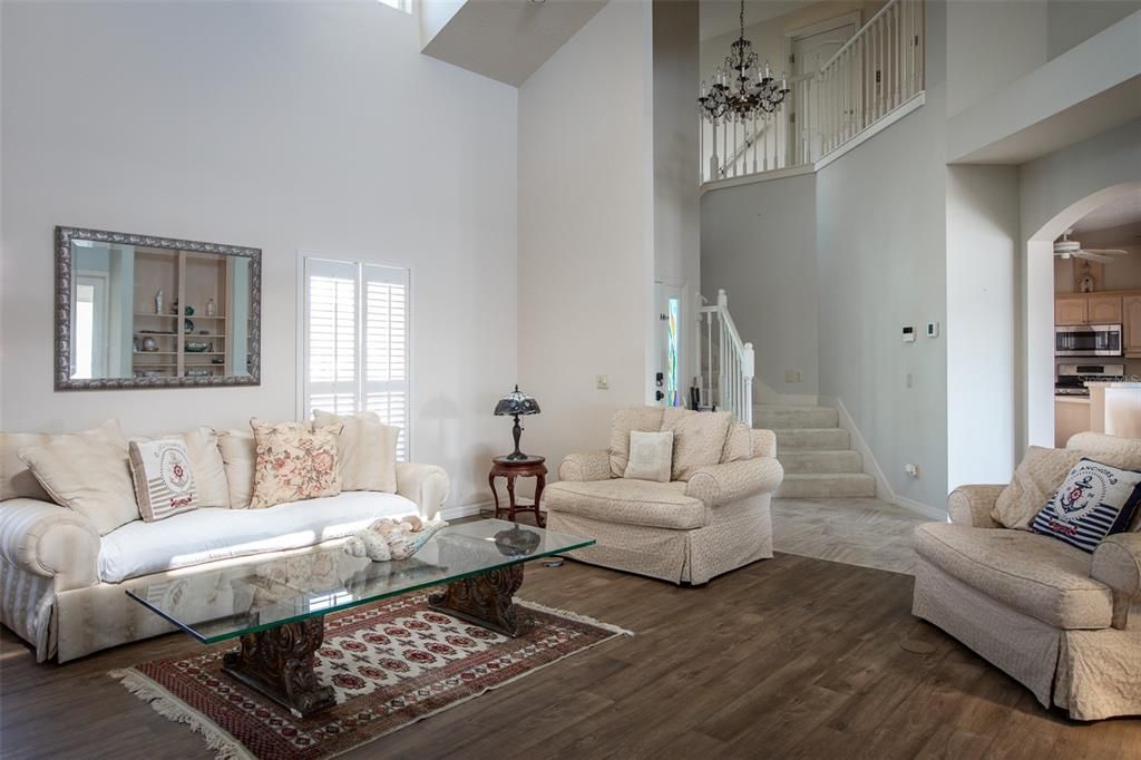 Chandelier, Interior, Living room, Pendant Lights, Wood Texture Flooring