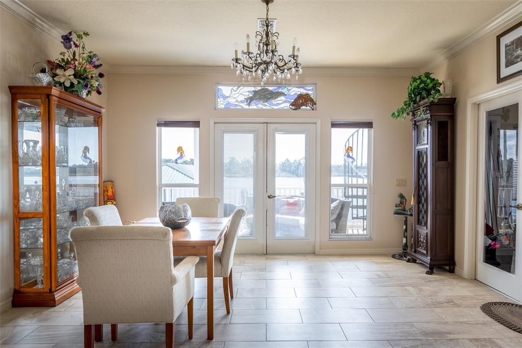 Chandelier, Dining room, Interior