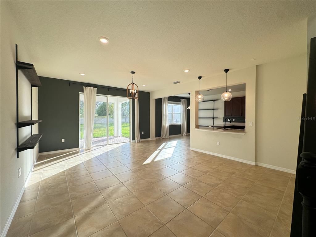 Empty room, Fireplace, Interior, Pendant Lights, Recessed Lighting