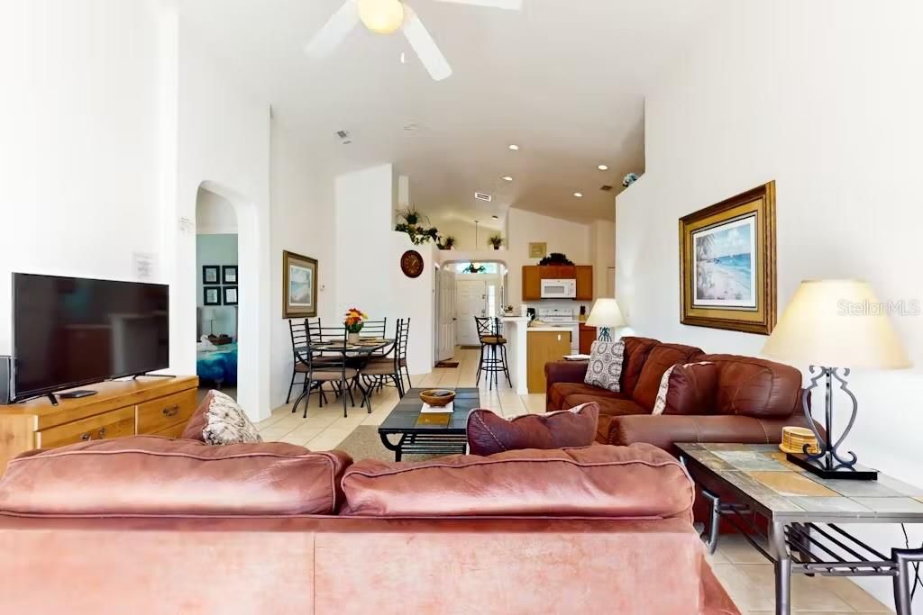 Dining room, Interior, Kitchen, Living room, Recessed Lighting