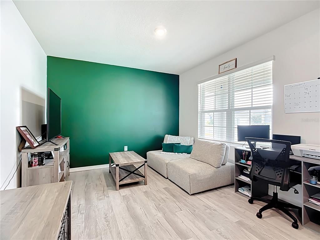 Home Office, Interior, Recessed Lighting, Wood Texture Flooring