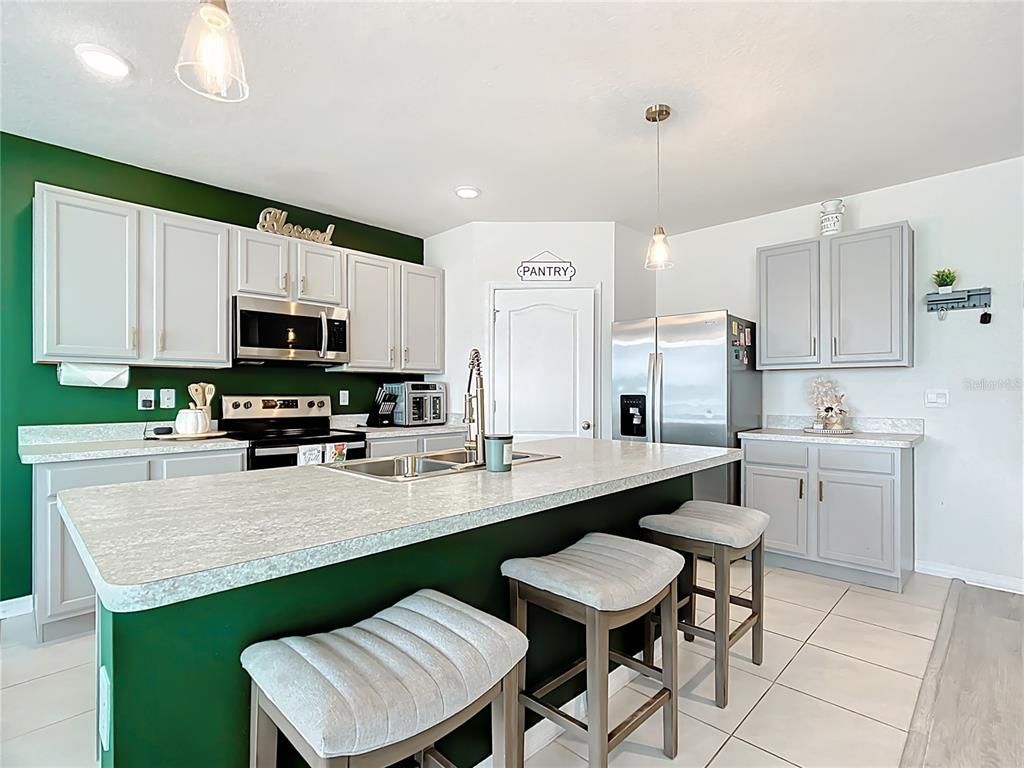 Interior, Kitchen, Pendant Lights, Recessed Lighting, Stainless Steel Appliances