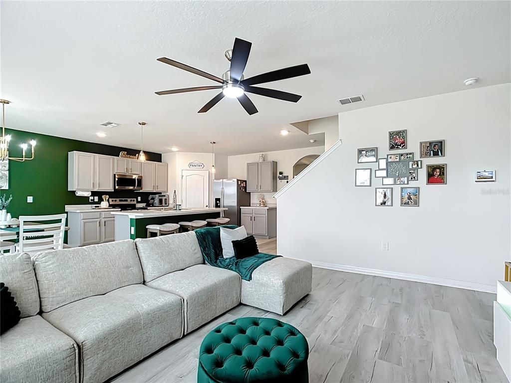 Dining room, Interior, Kitchen, Living room, Pendant Lights, Recessed Lighting, Wood Texture Flooring