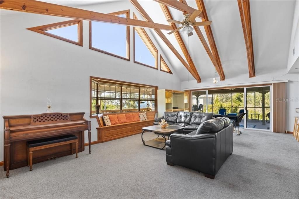 Interior, Living room, Piano, Wooden Beams
