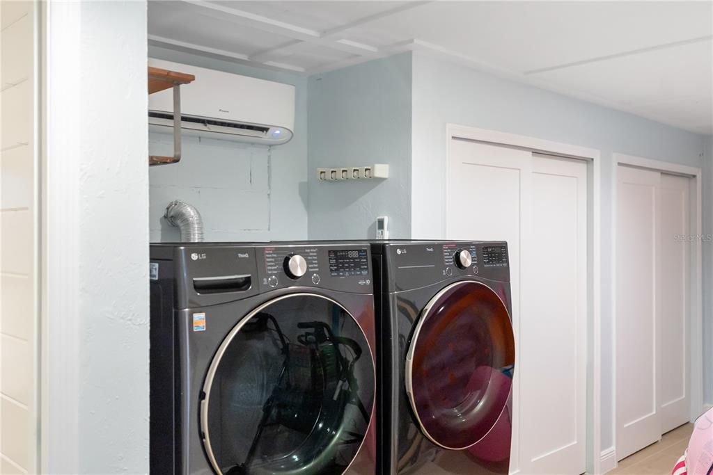 Interior, Utility Closets, Washer