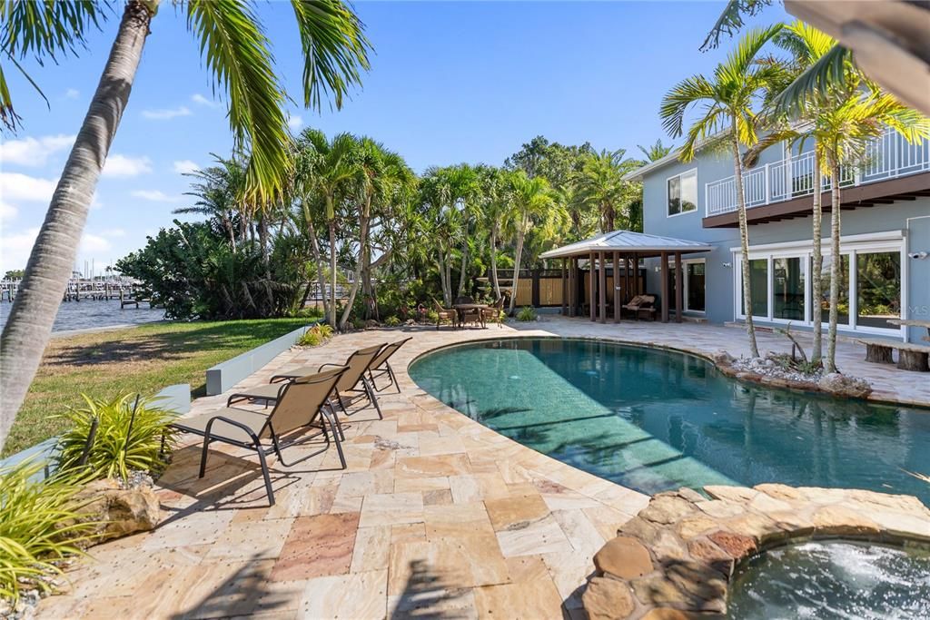 Exterior, Pool, Water