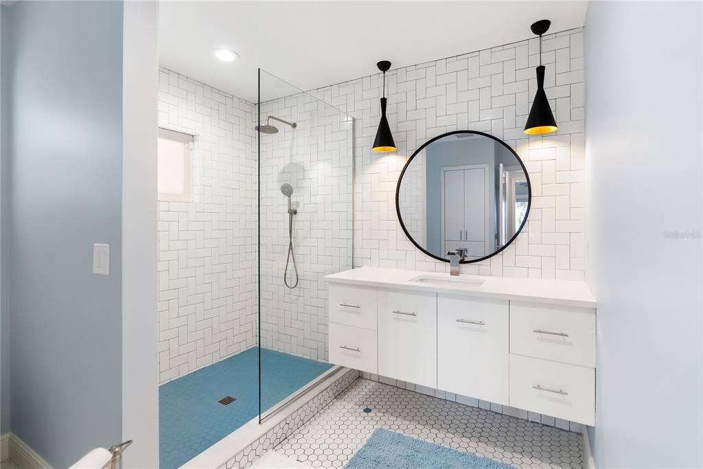Bathroom, Dual Sink Vanities, Glass Shower, Interior, Pendant Lights, Recessed Lighting