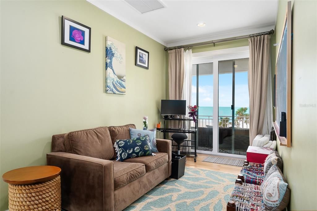 Interior, Living room, Recessed Lighting, Water, Wood Texture Flooring