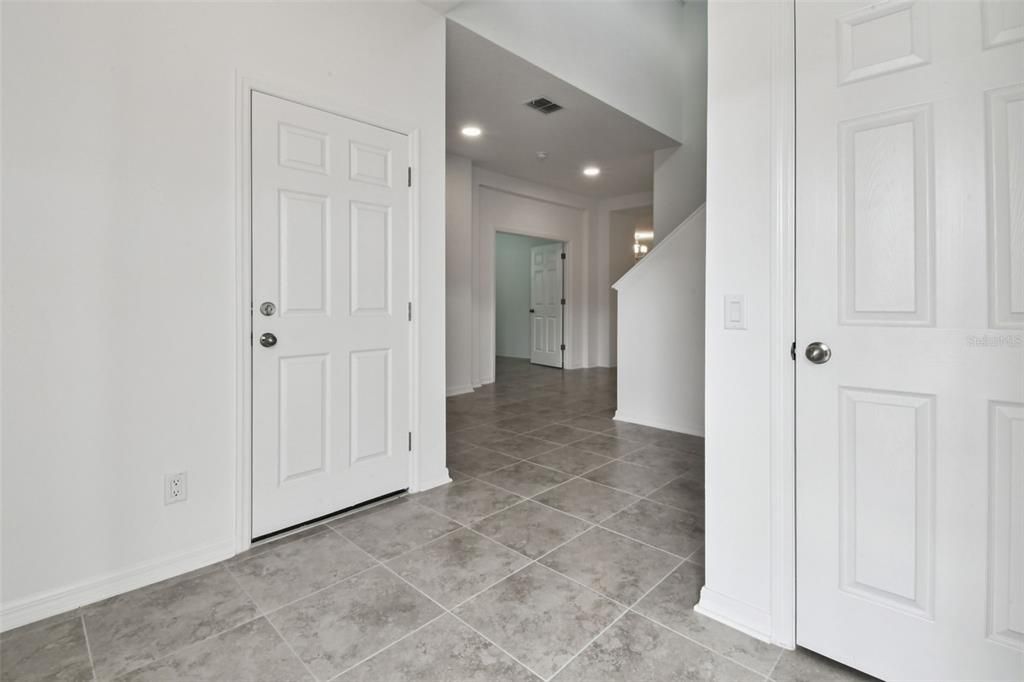 Interior, Recessed Lighting