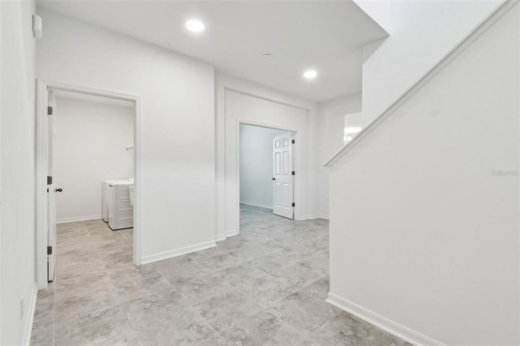 Bathroom, Interior, Recessed Lighting