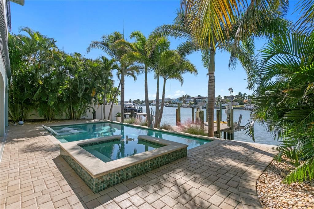 Exterior, Pool, Water