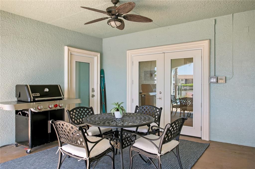 Dining room, Exterior, Interior