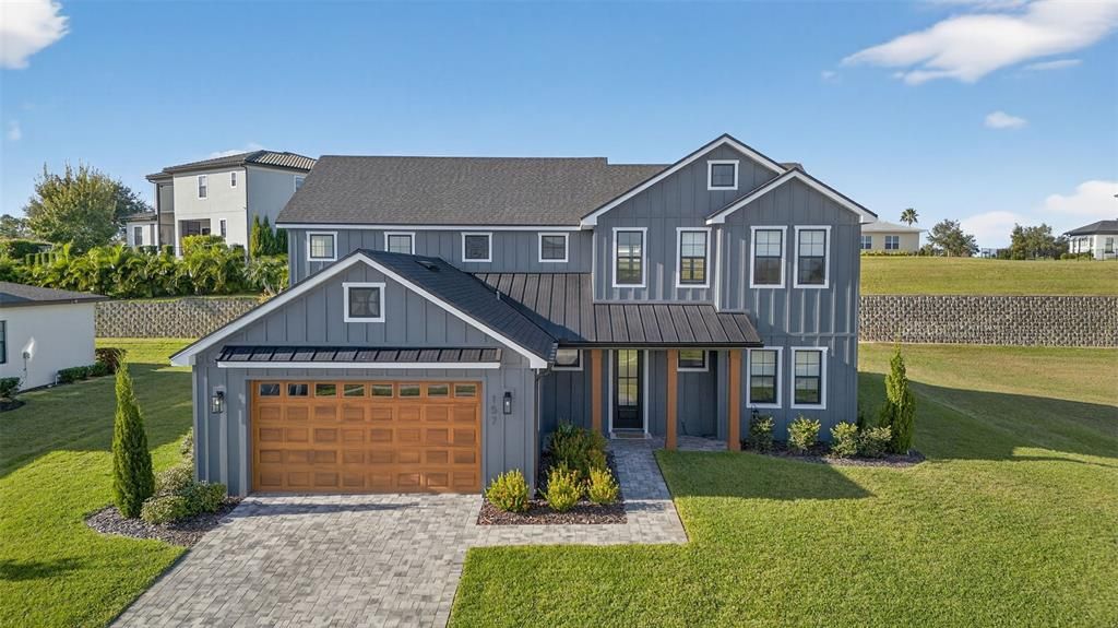 Attached, Exterior, Facade, Farmhouse