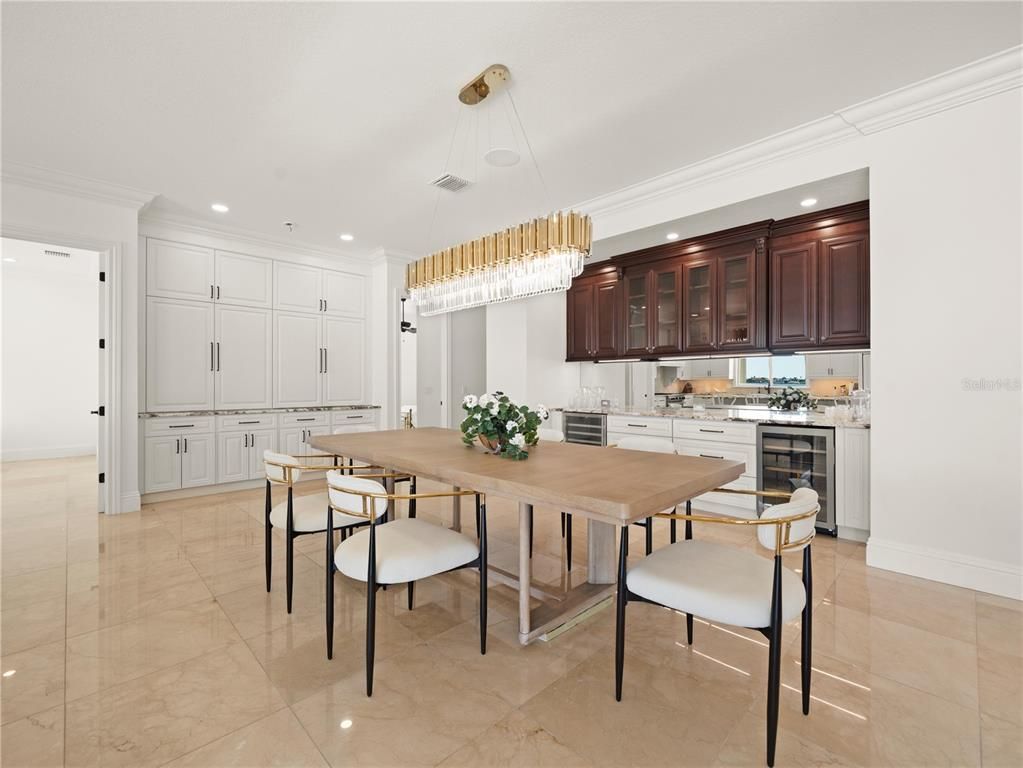 Chandelier, Dining room, Interior, Kitchen, Recessed Lighting
