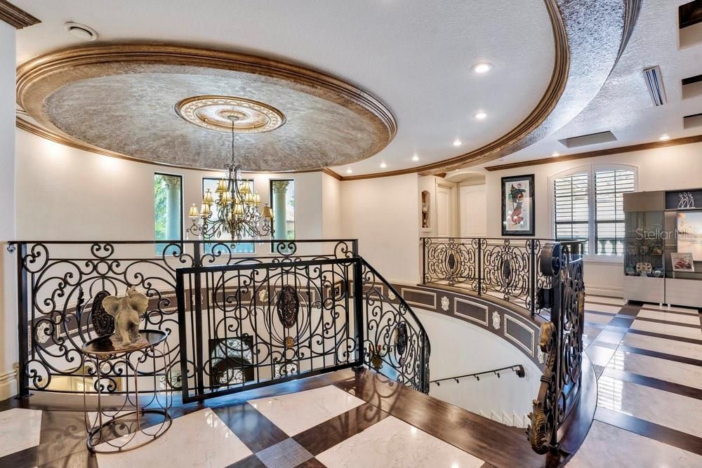 Chandelier, Interior, Recessed Lighting