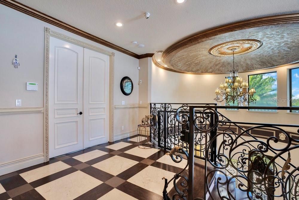 Chandelier, Interior, Recessed Lighting