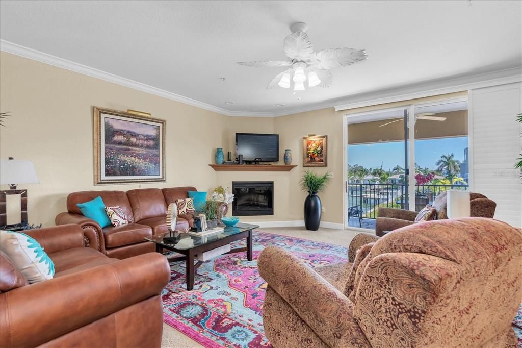 Fireplace, Interior, Living room